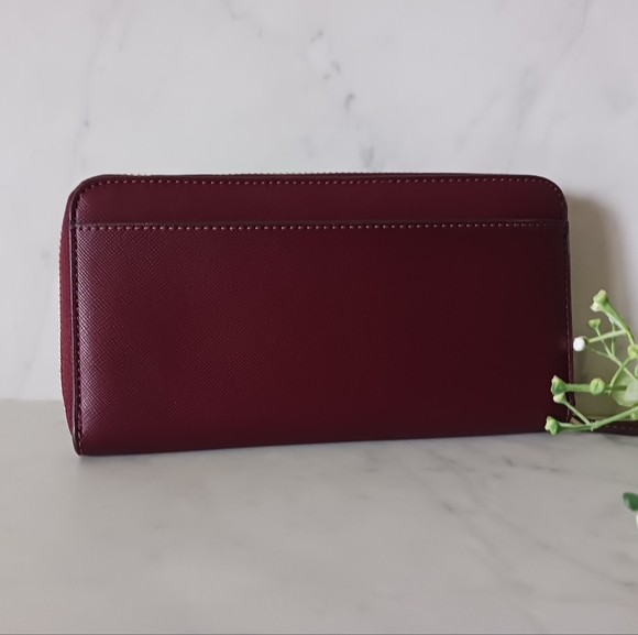 NWT Brynn Large Continental Wallet in Deep Berry - Picture 2 of 10